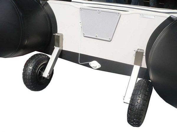 Kolieska na člny Antikorové