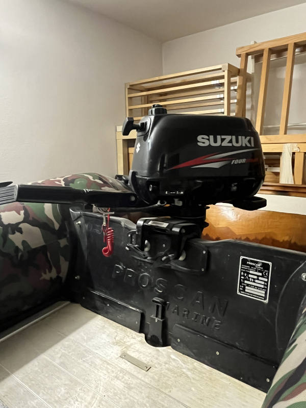 Nafukovací čln PROSCAN KRAKEN 370 AL a Suzuki 5 HP - 2000 €