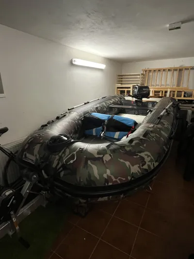 Nafukovací čln PROSCAN KRAKEN 370 AL a Suzuki 5 HP - 2000 €