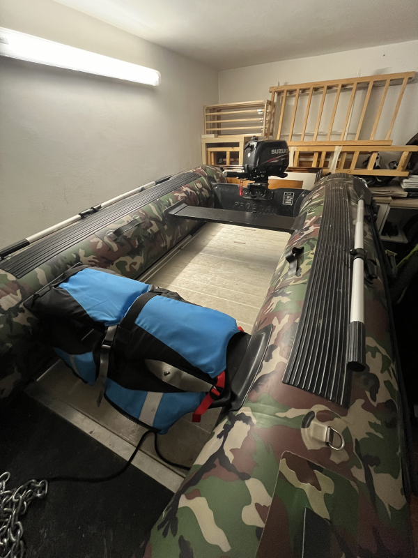 Nafukovací čln PROSCAN KRAKEN 370 AL a Suzuki 5 HP - 2000 €